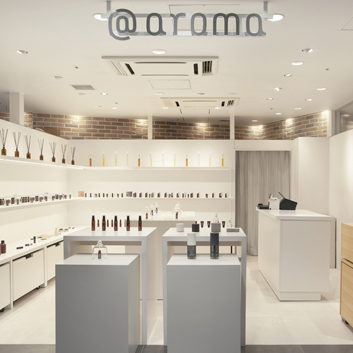 アットアロマ グランスタ東京店